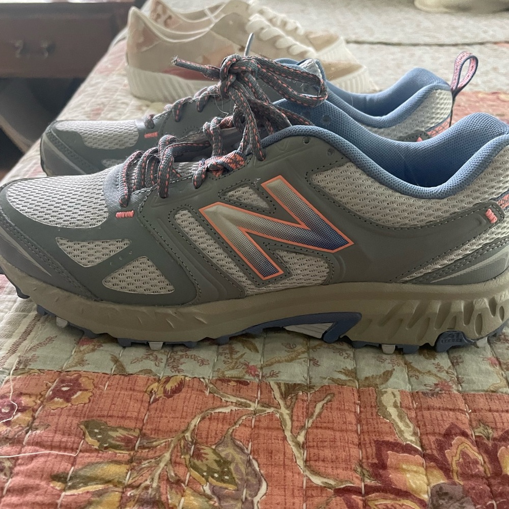 New balance womens sneakers